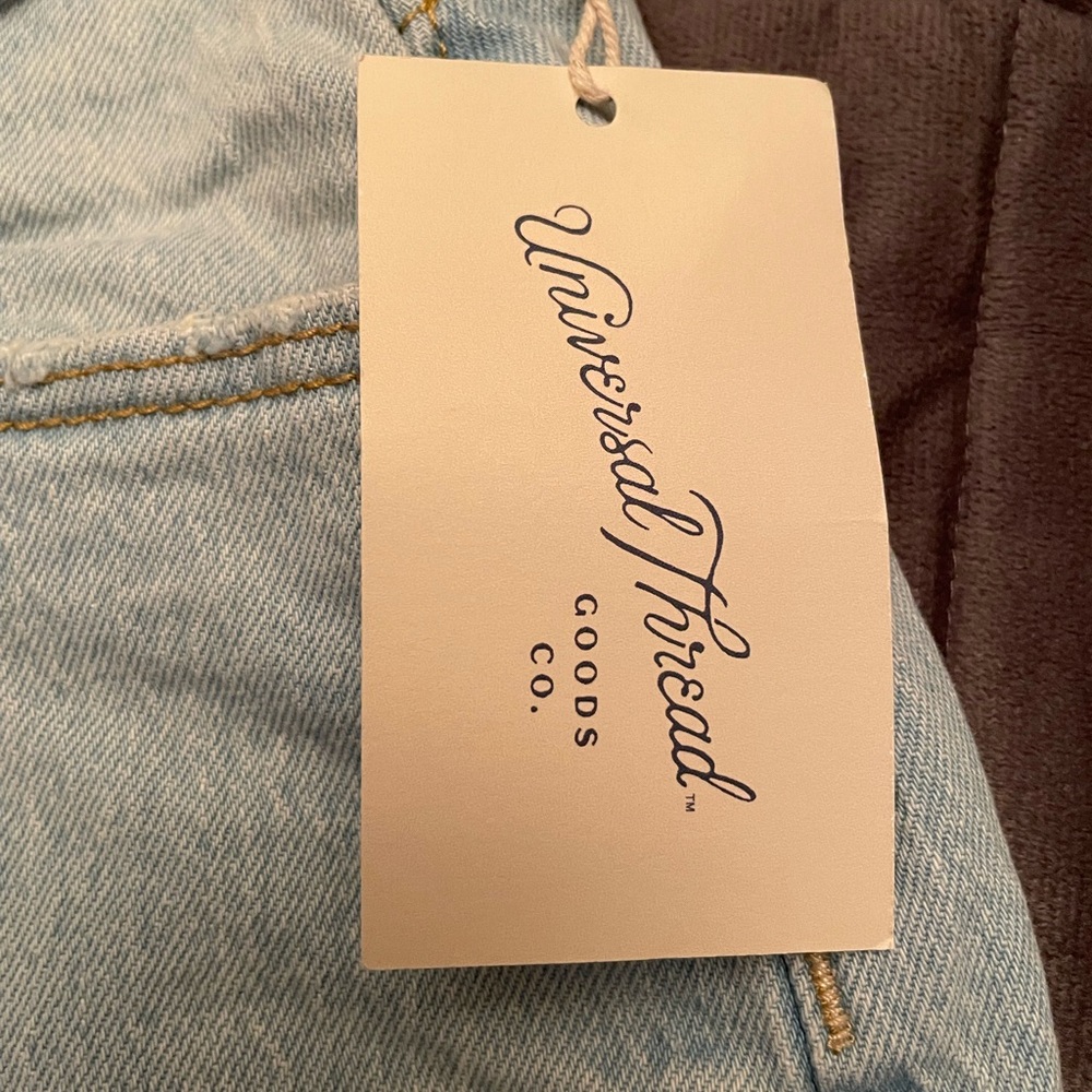 Women’s curvy fit high-rise vintage straight jeans - Picture 4 of 8